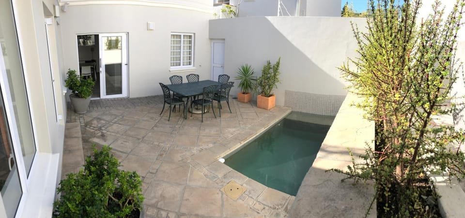 Patio, Swimming pool, Inner courtyard view