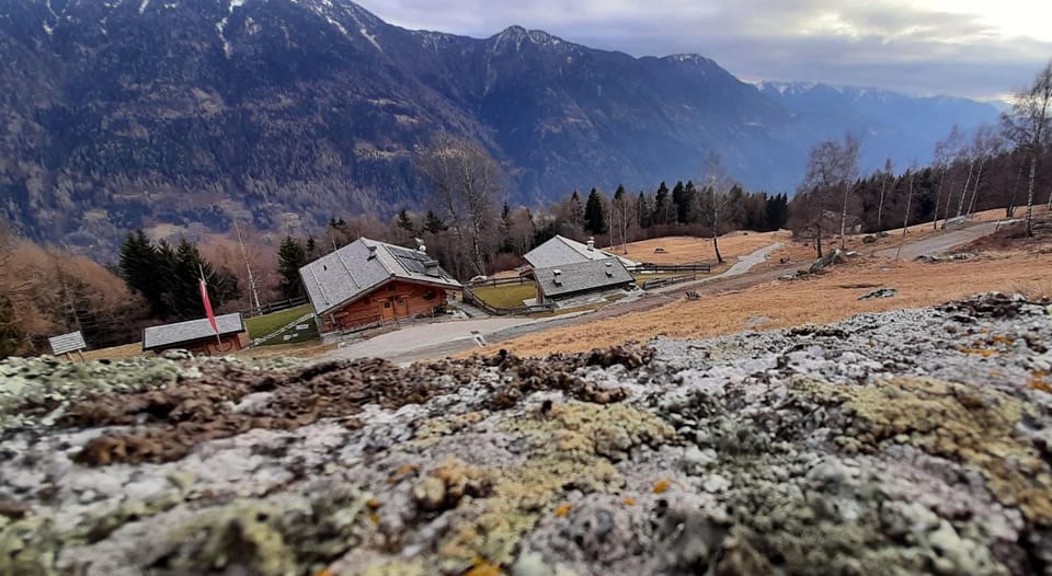 Natural Lodge Maso Baseta Bed and Breakfast in Province of Brescia