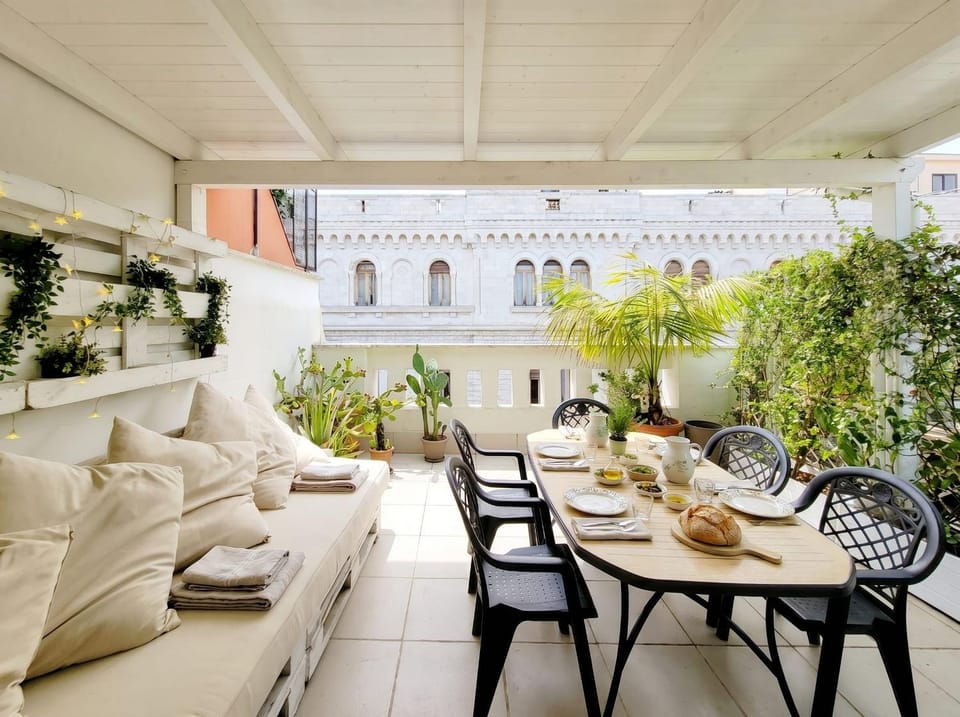 Penthouse in the heart of Bari with terrace Apartment in Bari