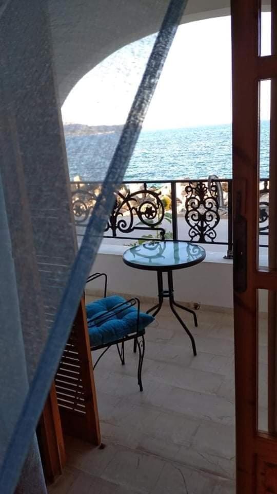Apartmets Flisvos Apartment in Crete