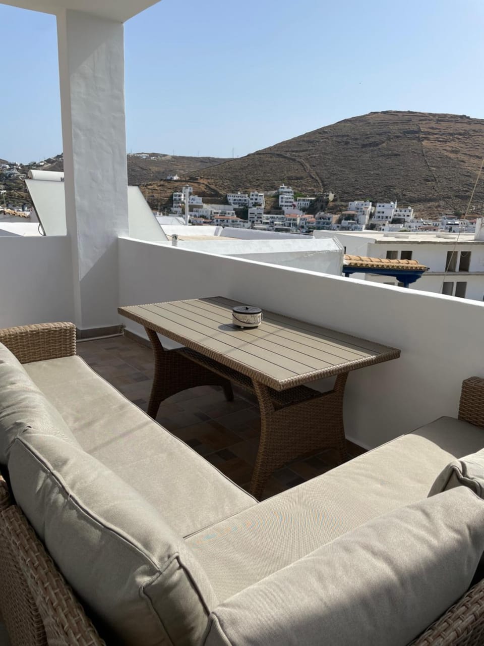 Natural landscape, View (from property/room), Balcony/Terrace, Seating area, Mountain view