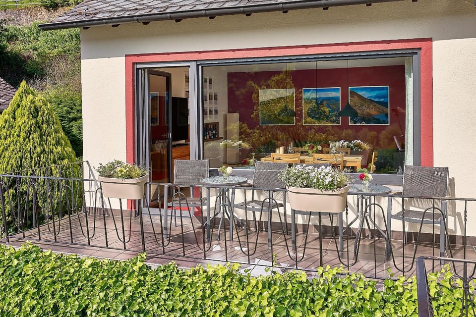 Balcony/Terrace, Dining area