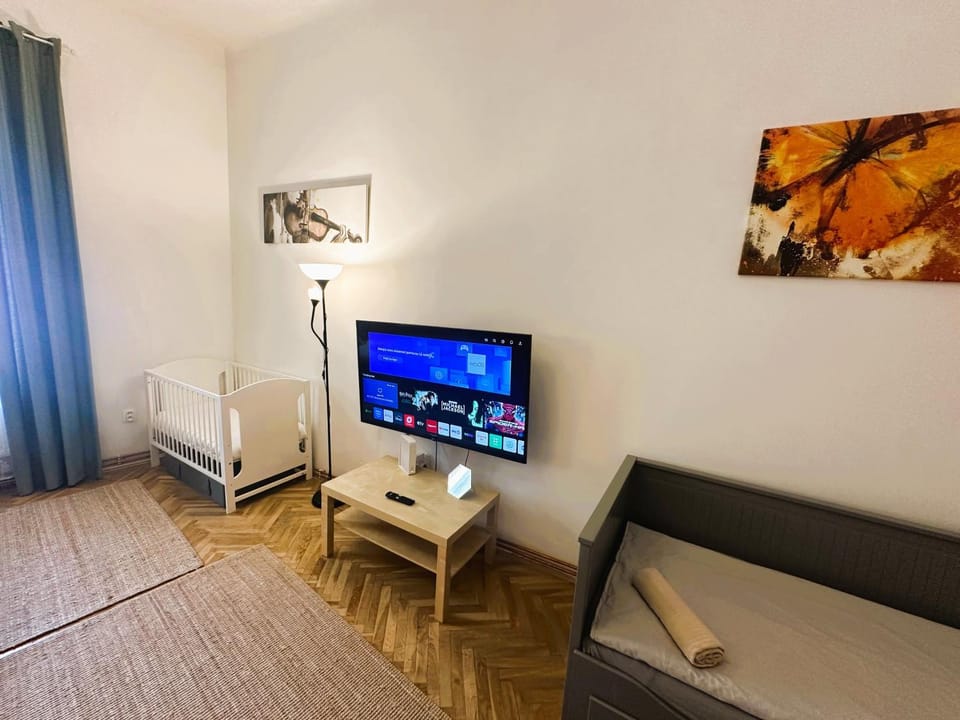 Apartment Green House - Old Town Apartment in Bratislava