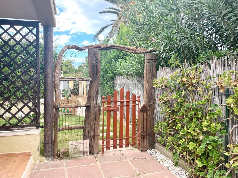 Inner courtyard view