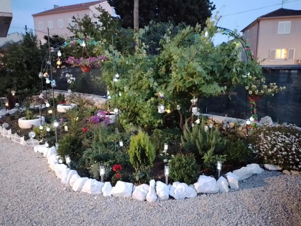 Apartments Ciao Bella city centre with free parking Apartment in Šibenik