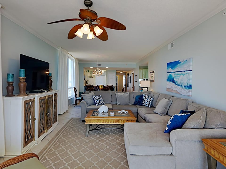 TV and multimedia, Living room, Seating area, furniture
