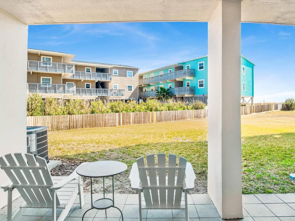 Patio, Seating area