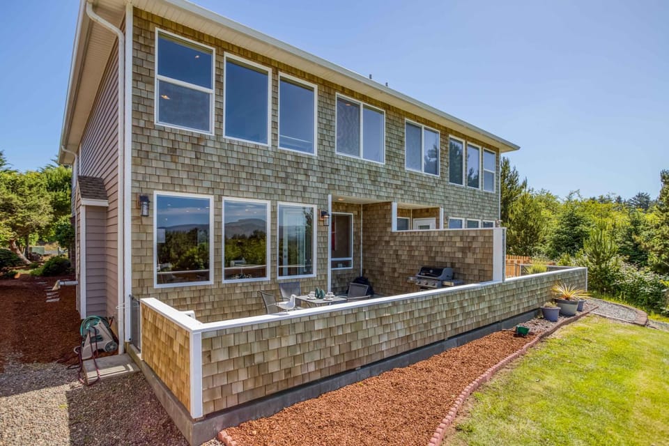 Netarts Lookout - Meredith Lodging House in Netarts