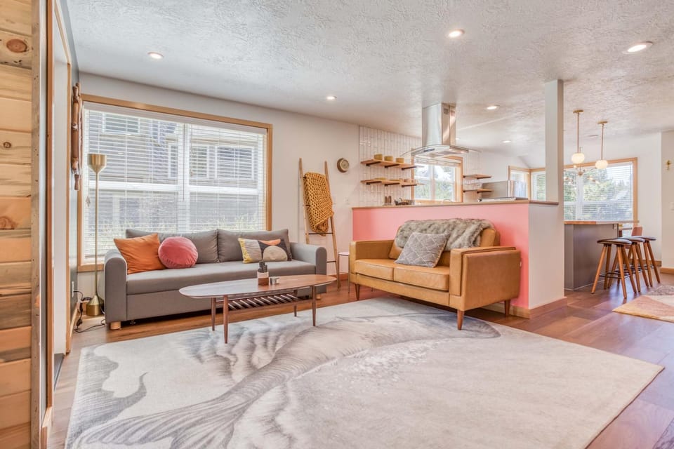 Nautical by Nature House in Pacific City