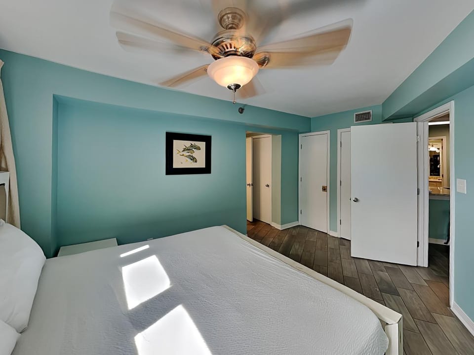 Bed, Bedroom, air conditioner