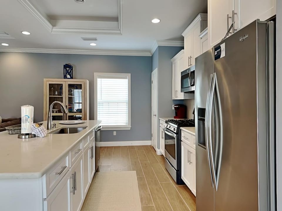 Kitchen or kitchenette, microwave, oven, stove, kitchen