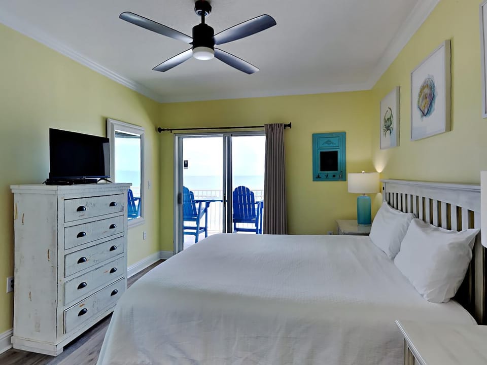 Bed, TV and multimedia, Balcony/Terrace, Bedroom, Sea view, furniture