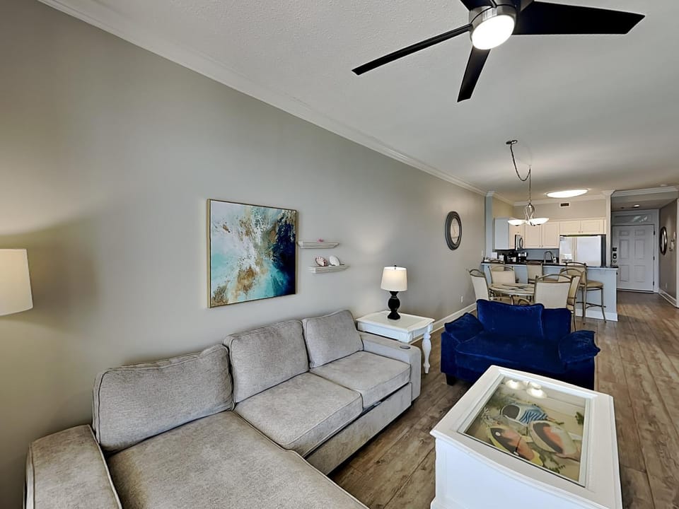 Kitchen or kitchenette, Living room, Seating area, Dining area, furniture