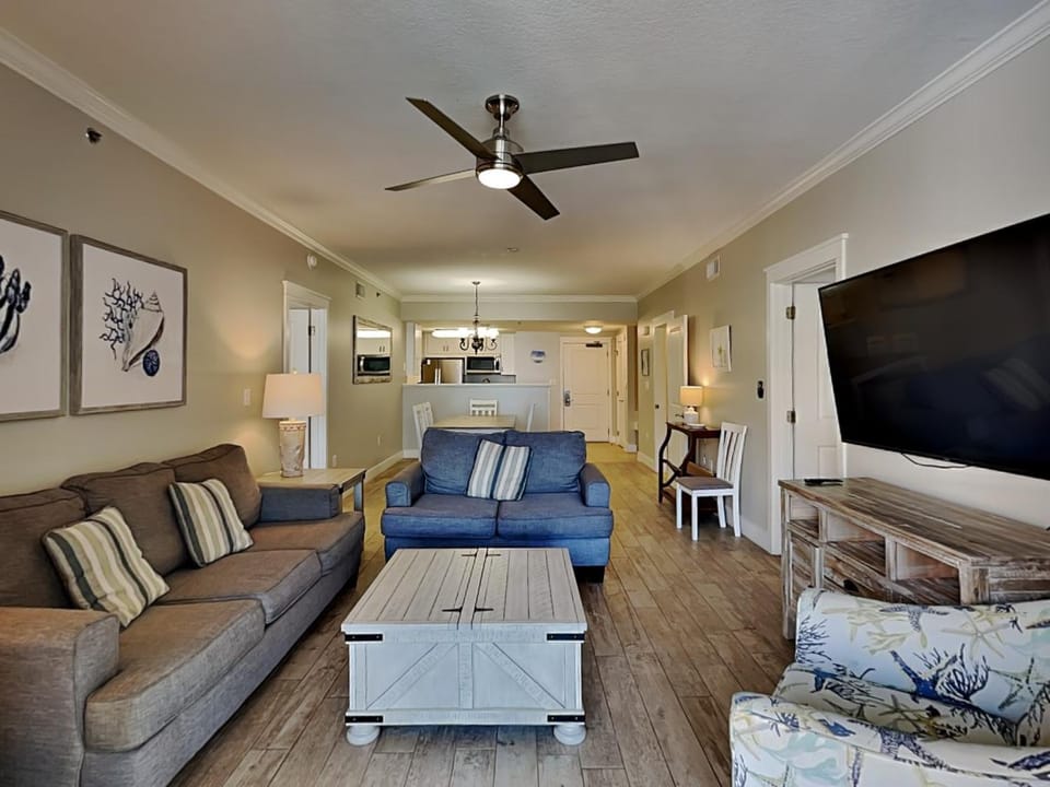 TV and multimedia, Living room, Seating area, furniture