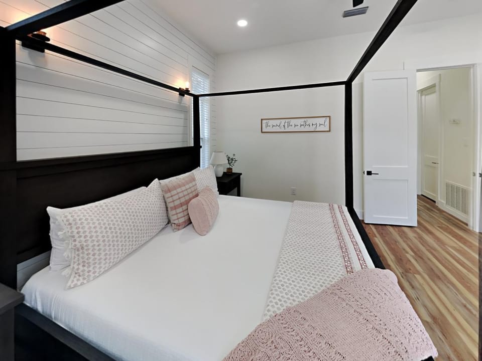 Bed, Bedroom, furniture