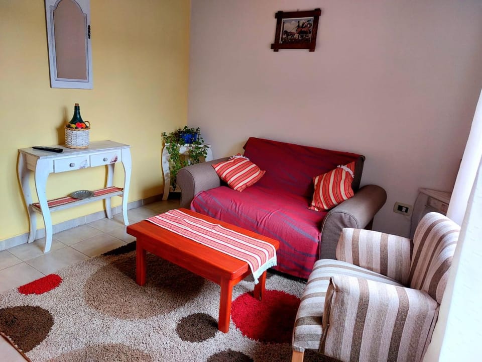 CASA los ciruelos Apartment in El Bolsón