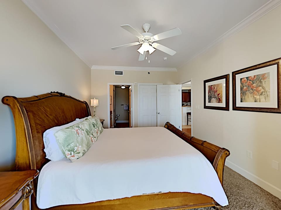 Bed, Seating area, Bedroom, furniture, wardrobe