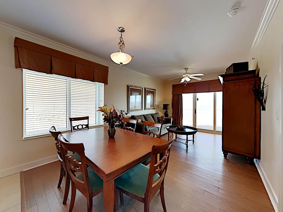 Living room, Seating area, Dining area, furniture