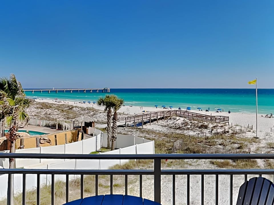 View (from property/room), Balcony/Terrace, Beach, Sea view