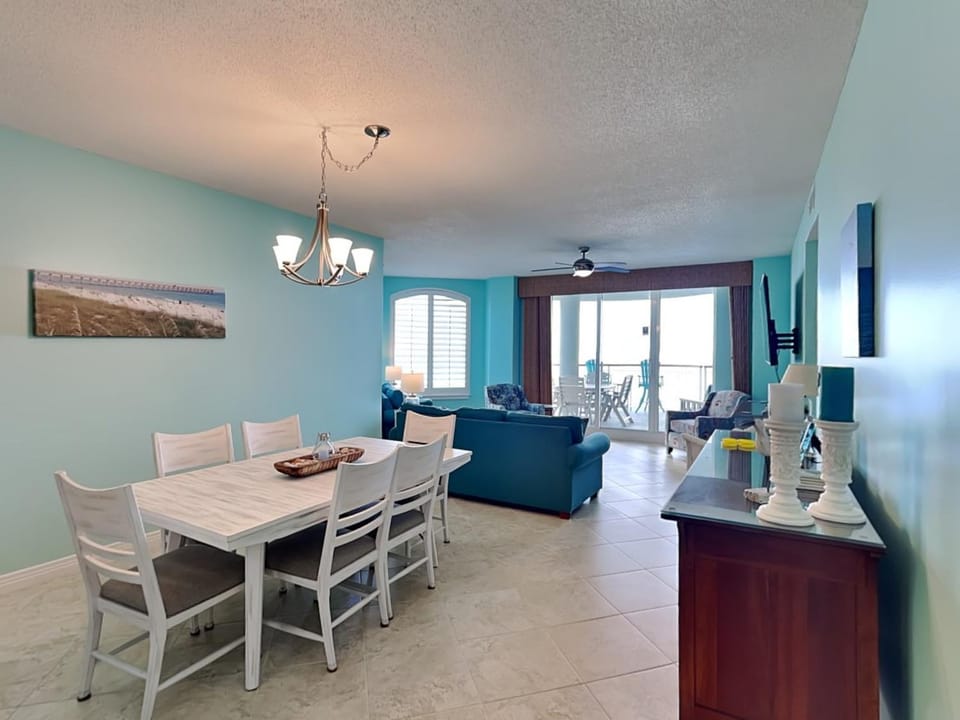 Balcony/Terrace, Living room, Seating area, Dining area, Sea view, furniture