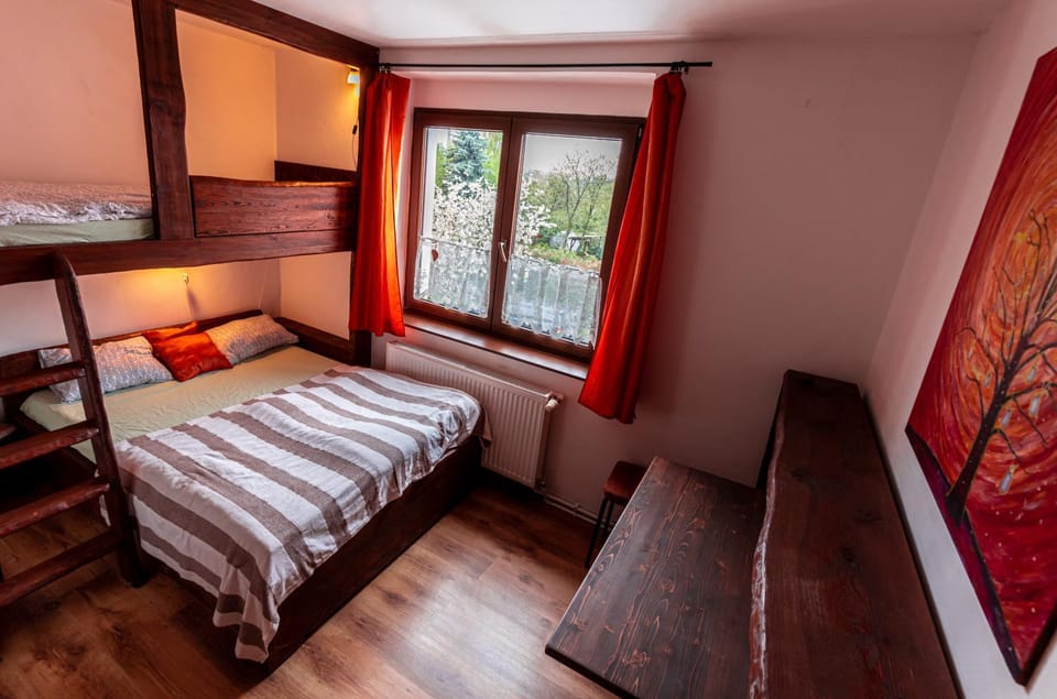 Bed, Photo of the whole room, Internal: Not applicable to any particular room