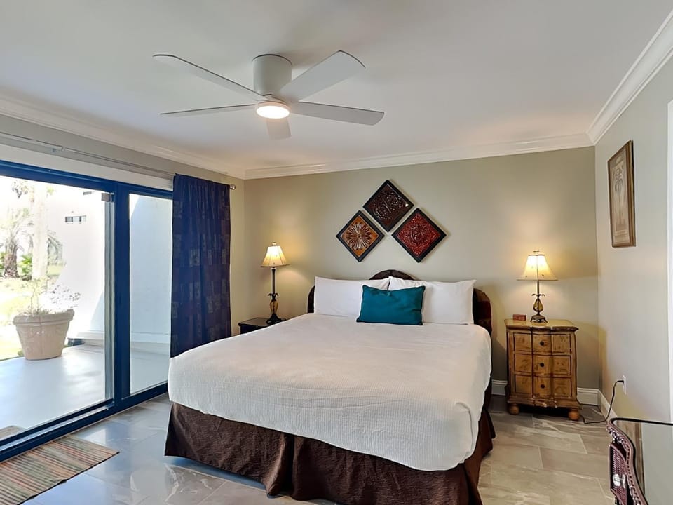 Bed, Balcony/Terrace, Bedroom, furniture