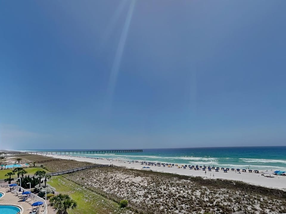 Bird's eye view, Fishing, Beach, Swimming pool
