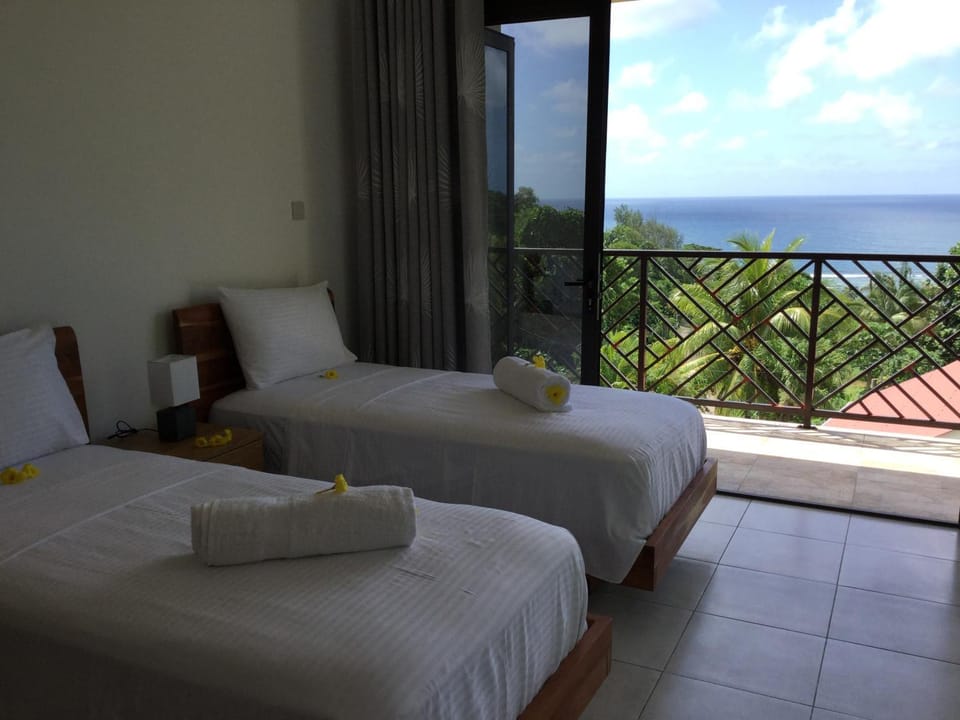 Bougainvillas Seychelles Apartment in Africa