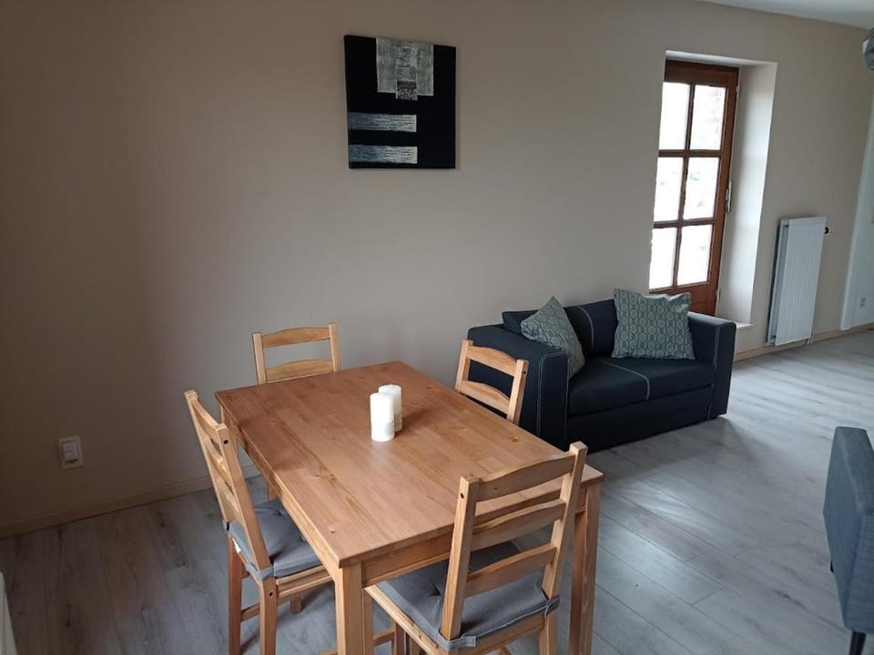 Au Bon pl'Han Apartment in Wallonia, Belgium