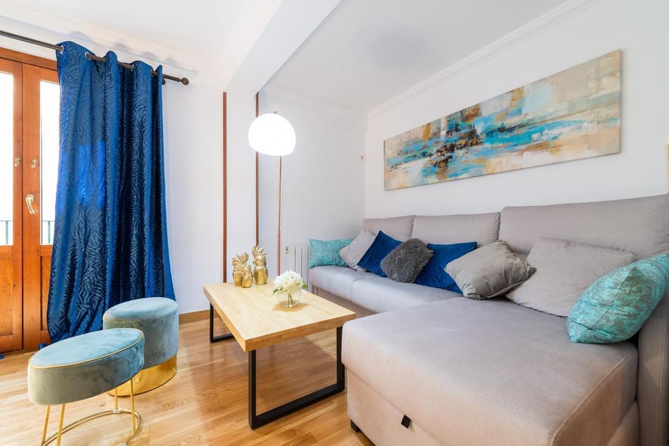 Nice Apartment Center City Apartment in Granada