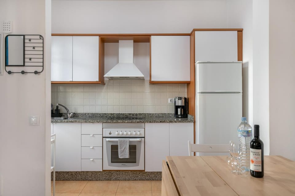 Kitchen or kitchenette, Living room