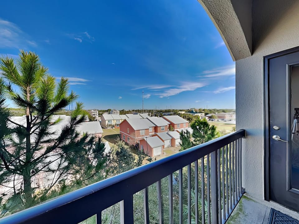View (from property/room), Balcony/Terrace