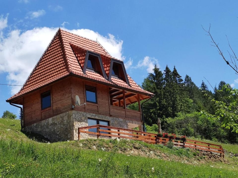 Property building, Balcony/Terrace