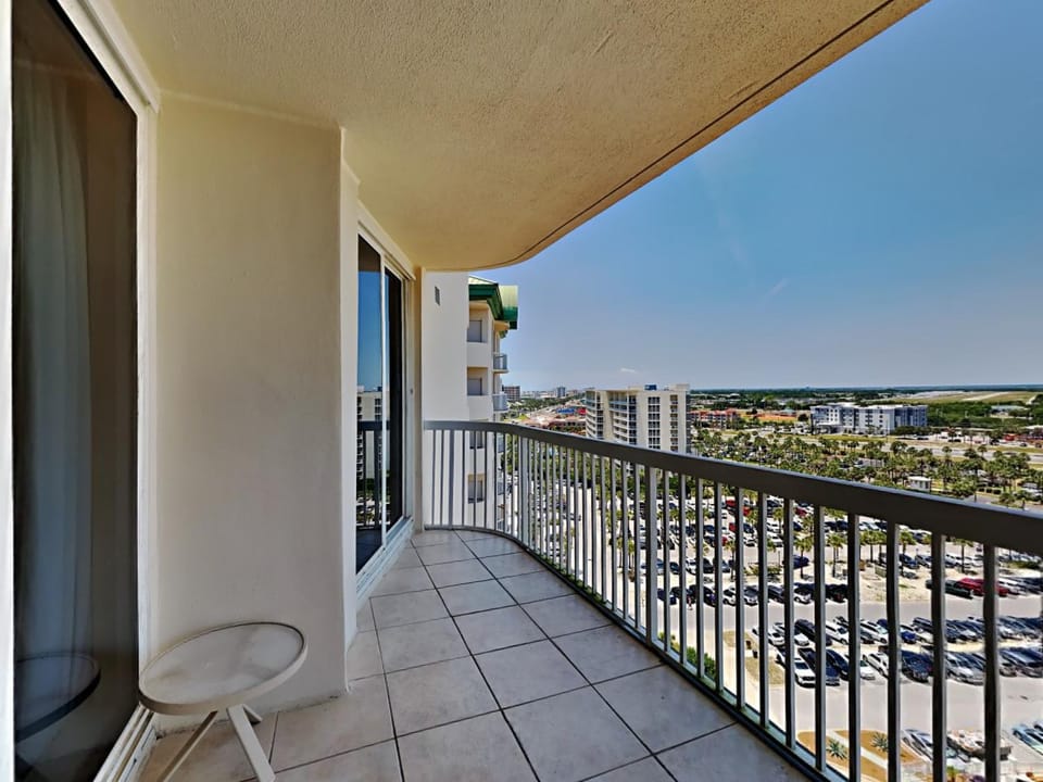 Balcony/Terrace, City view, Sea view