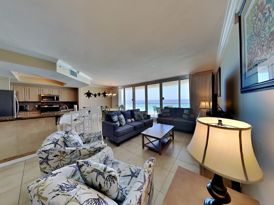 View (from property/room), Balcony/Terrace, Kitchen or kitchenette, Living room, Seating area, Dining area, Sea view, furniture, oven, stove, air conditioner