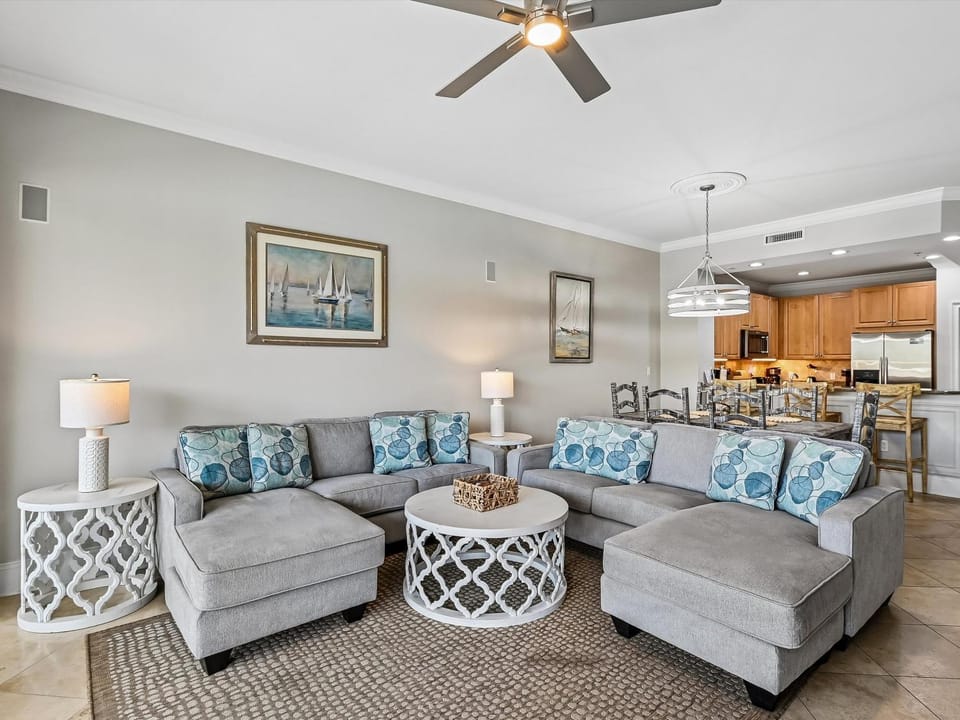 Kitchen or kitchenette, Living room, Seating area, furniture