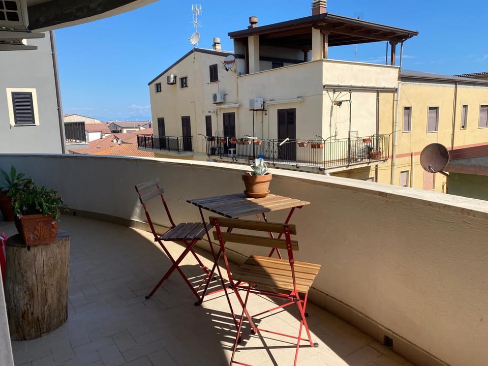 Patio, Balcony/Terrace