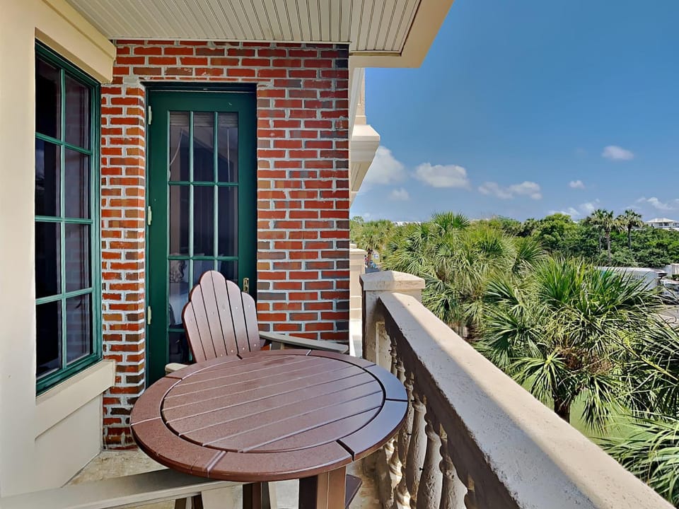 Balcony/Terrace, Garden view