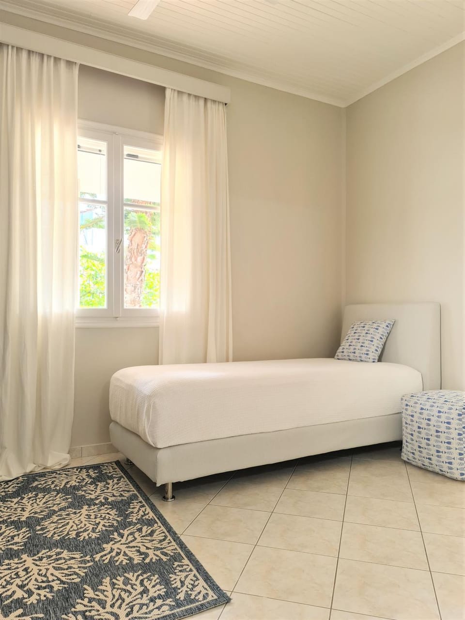 Paralia Nest House in Messenia