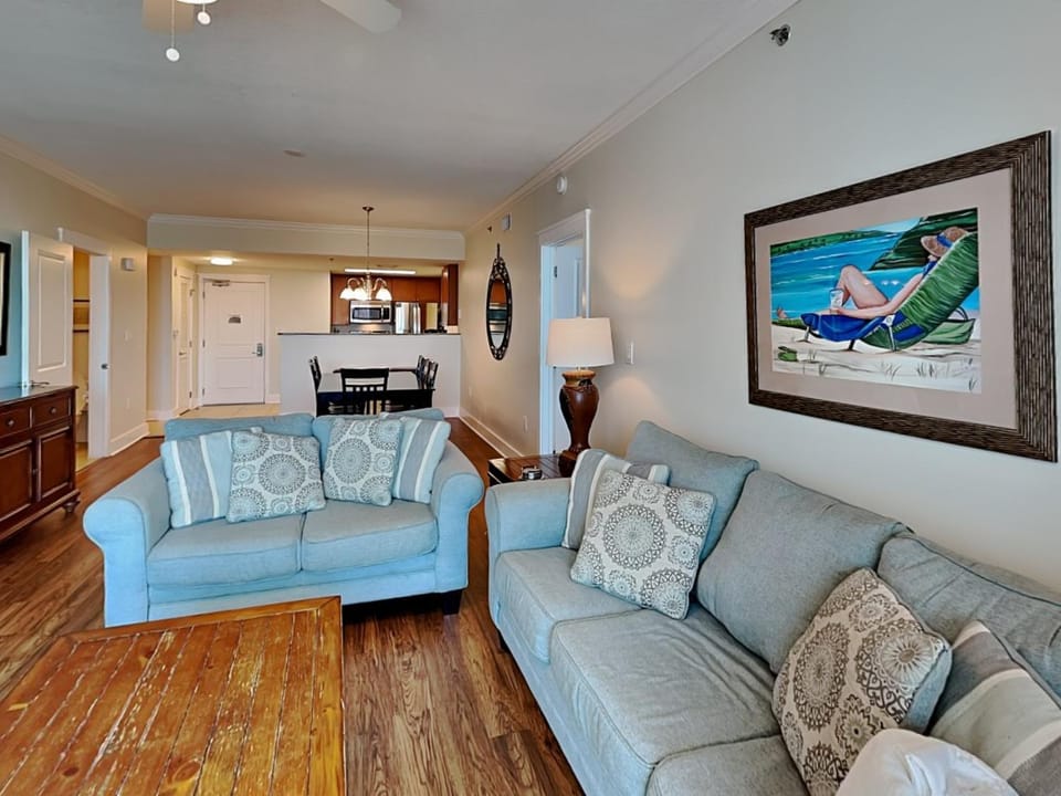 Kitchen or kitchenette, Living room, Seating area, Dining area, furniture