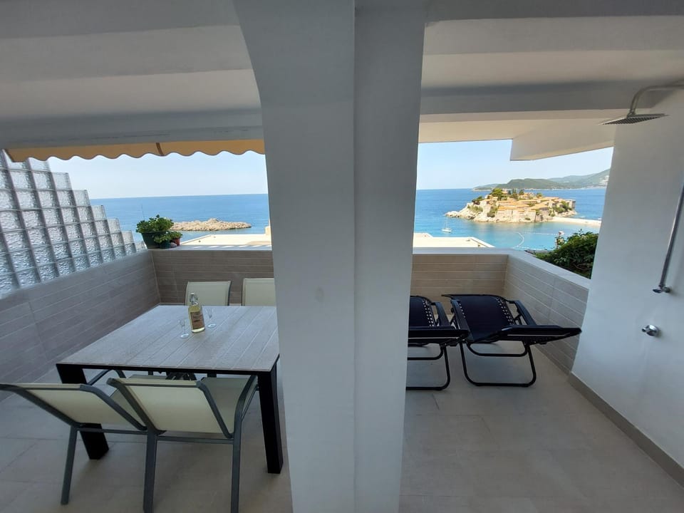 Balcony/Terrace, Seating area, Sea view