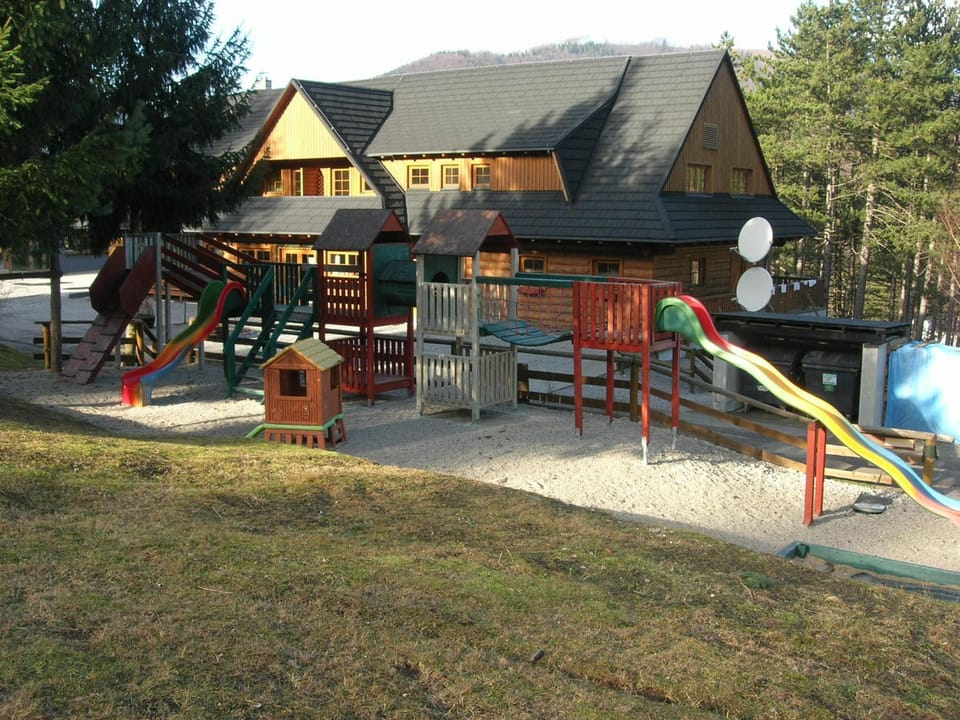 Property building, Facade/entrance, Children play ground