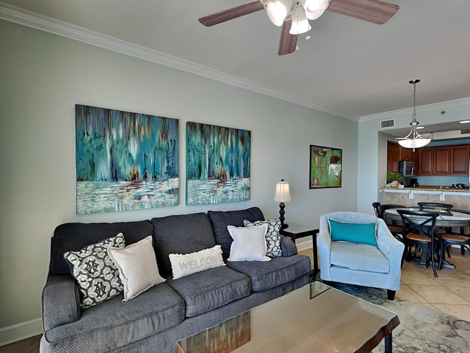 Kitchen or kitchenette, Living room, Seating area, Dining area, furniture, air conditioner