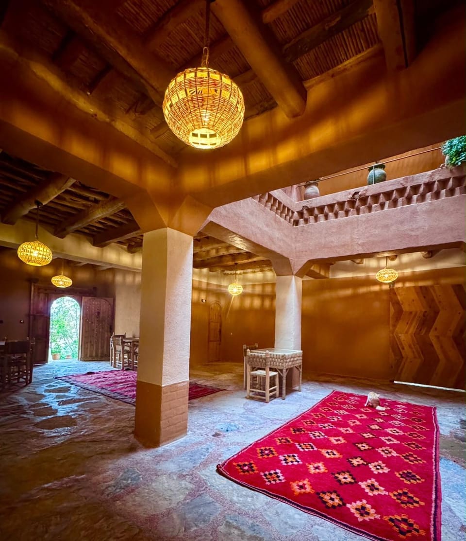 Kasbah Slilou - Authentic Dades Stay Bed and Breakfast in Morocco