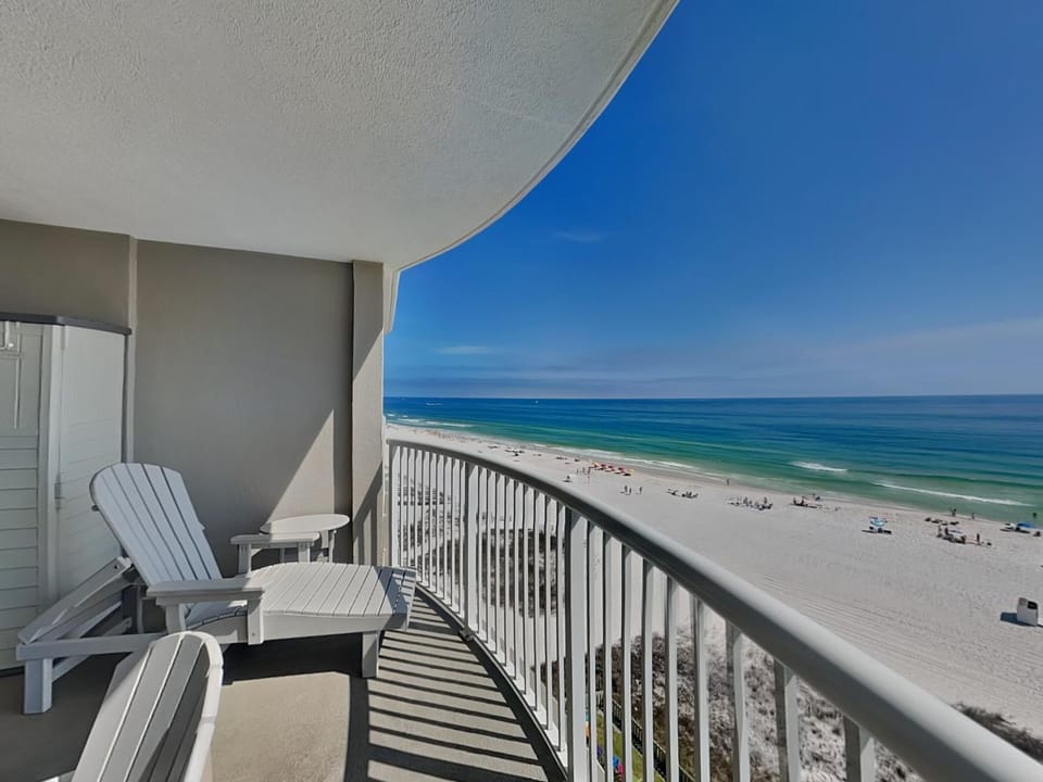 Balcony/Terrace, Seating area, Beach, Sea view
