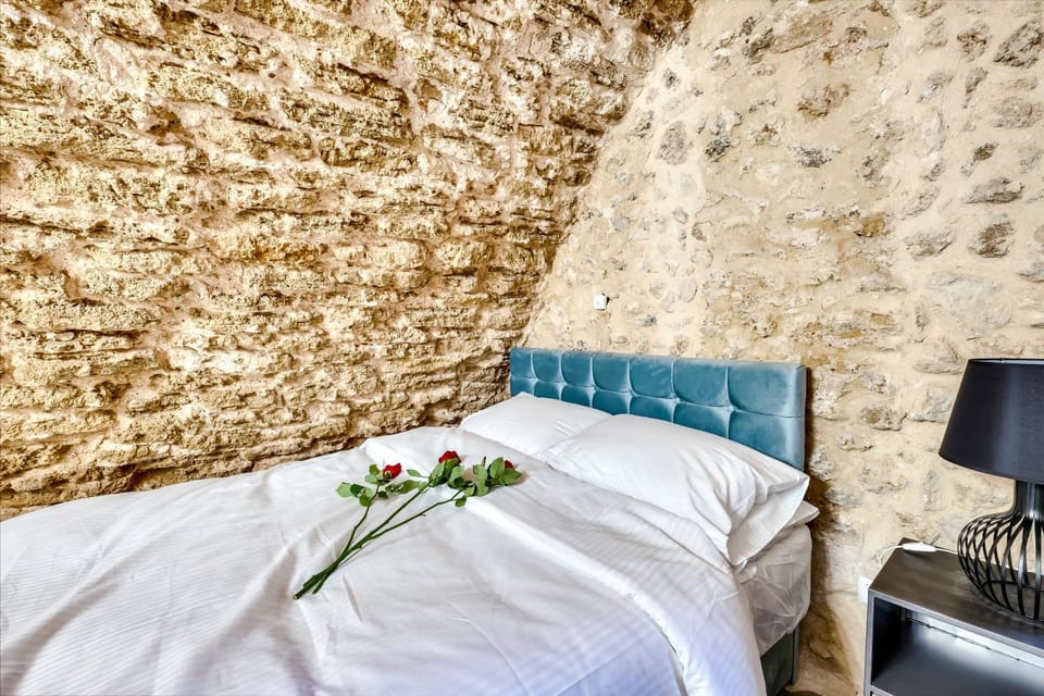 David & Yossef Luxury Rentals - Tel Aviv House Residence Apartment in Tel Aviv-Yafo