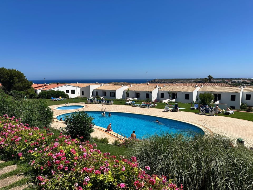 Pool view, Swimming pool