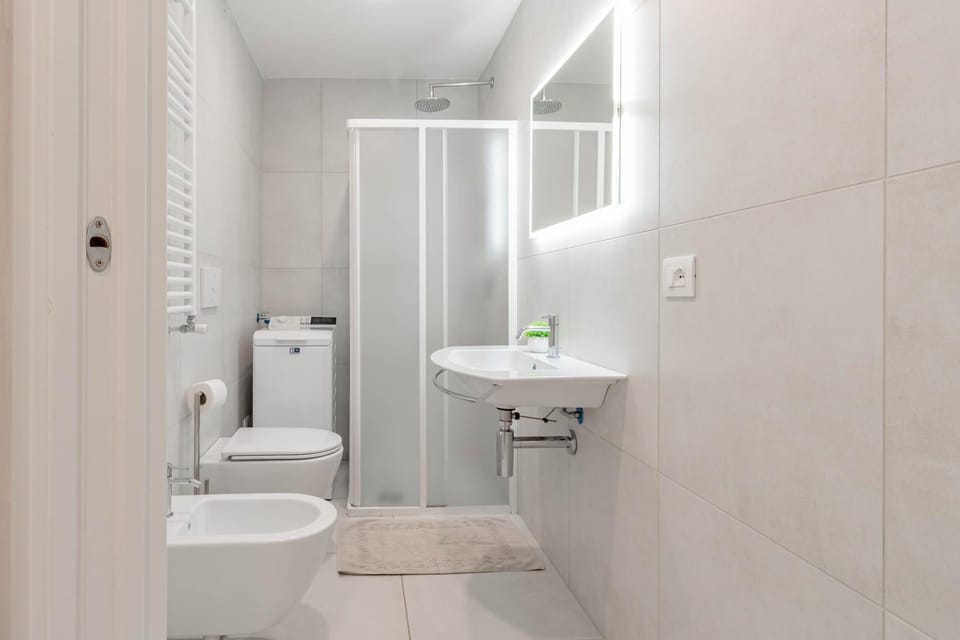 Shower, Toilet, Bathroom, bidet