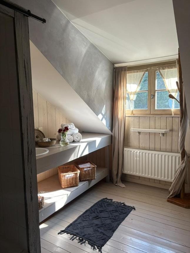 Édouard Garden Café Guest Room Bed and Breakfast in Wallonia, Belgium