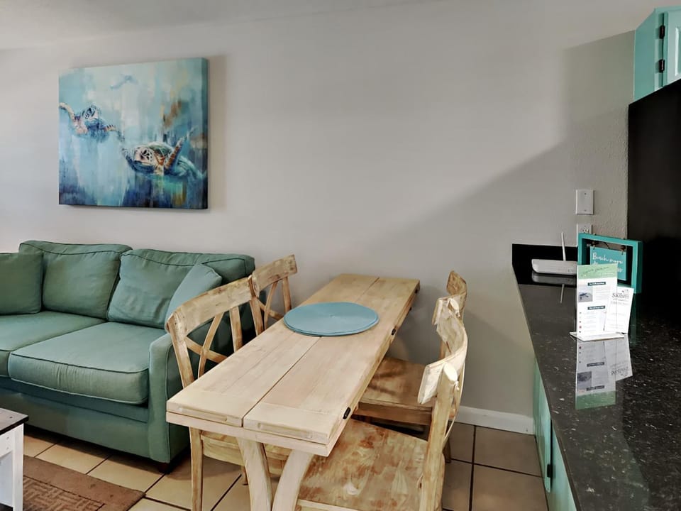 Living room, Seating area, Dining area, furniture